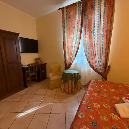 Le Camelie 3* Siena