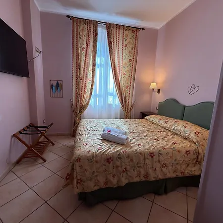 Konukevi Le Camelie Siena