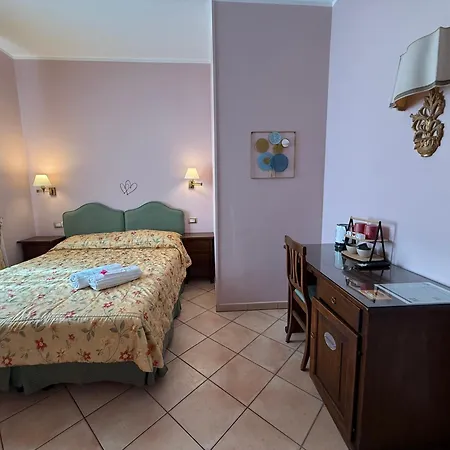 Konukevi Le Camelie Siena