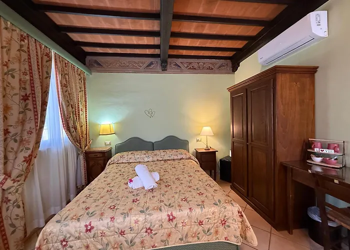 Le Camelie シエーナ